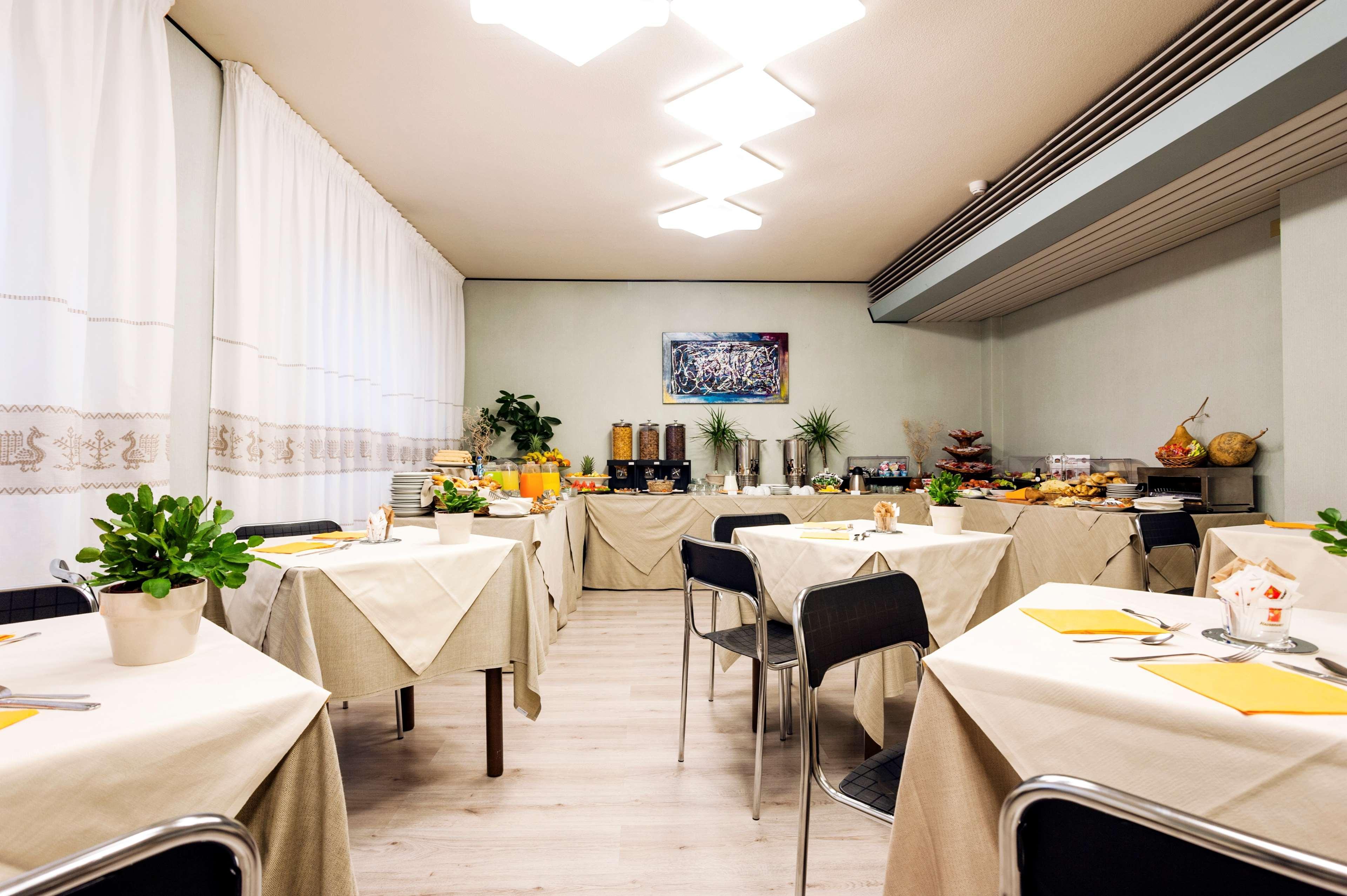 Best Western Hotel Residence Italia Quartu SantʼElena Exteriér fotografie