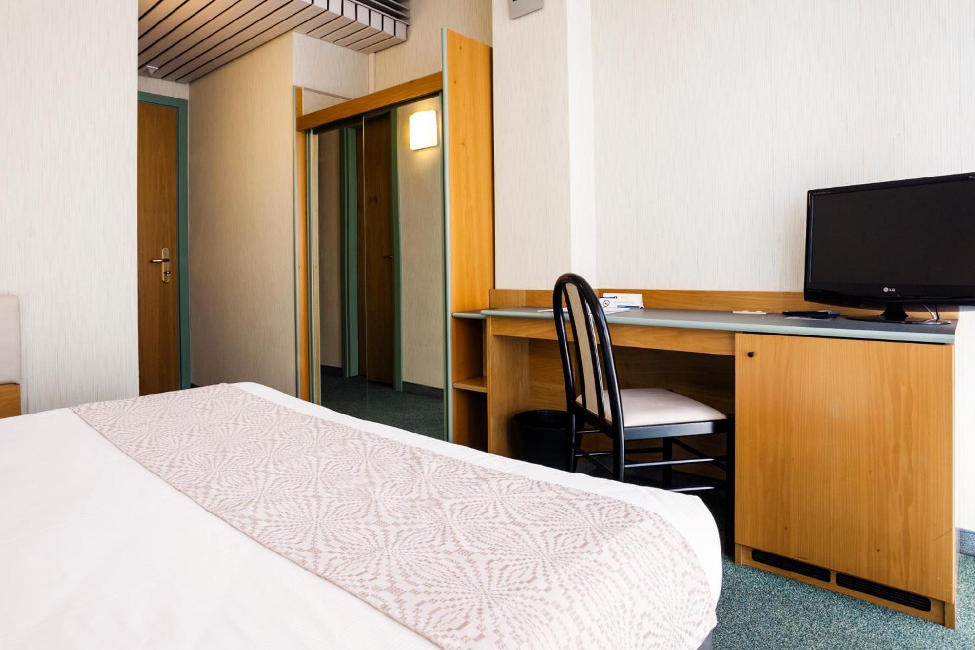 Best Western Hotel Residence Italia Quartu SantʼElena Exteriér fotografie