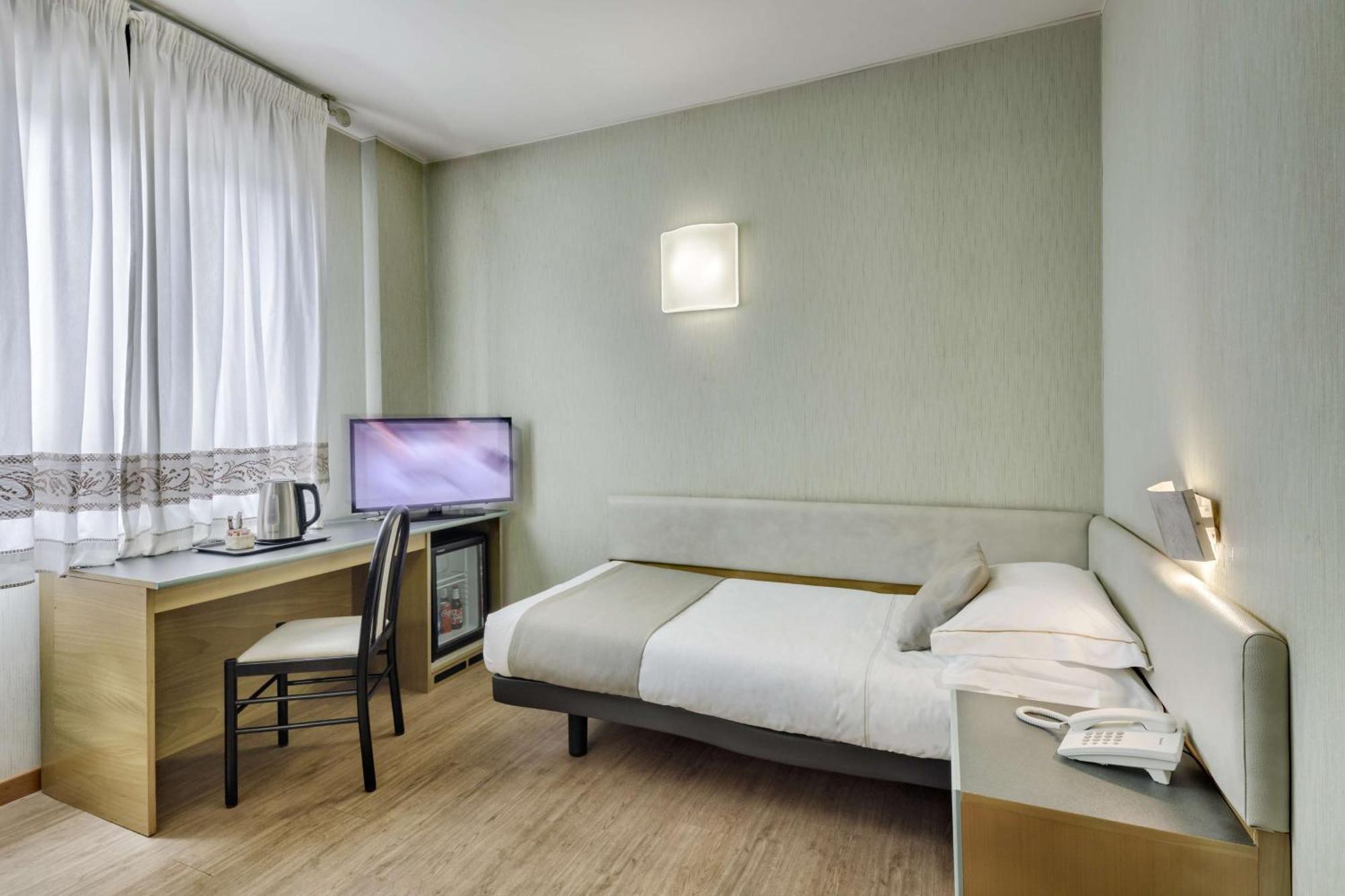 Best Western Hotel Residence Italia Quartu SantʼElena Exteriér fotografie